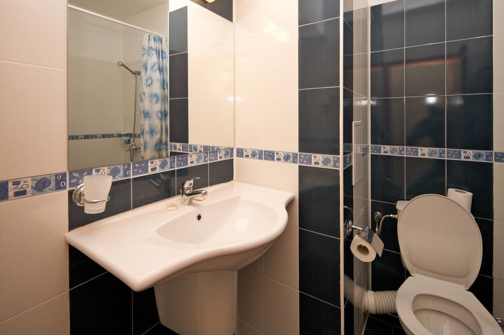 Hotel Lira