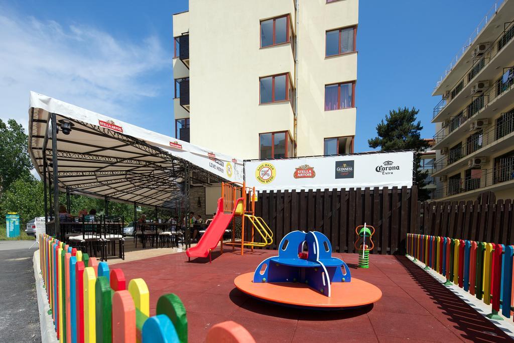 Lira Hotel 3*