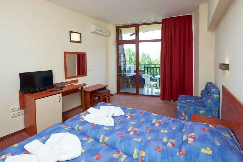 Lira Hotel Sunny Beach